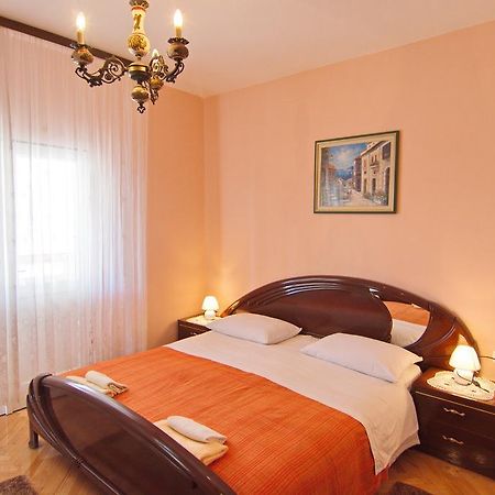 Apartment And Rooms Toka Zadar Bagian luar foto