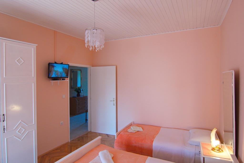 Apartment And Rooms Toka Zadar Bagian luar foto