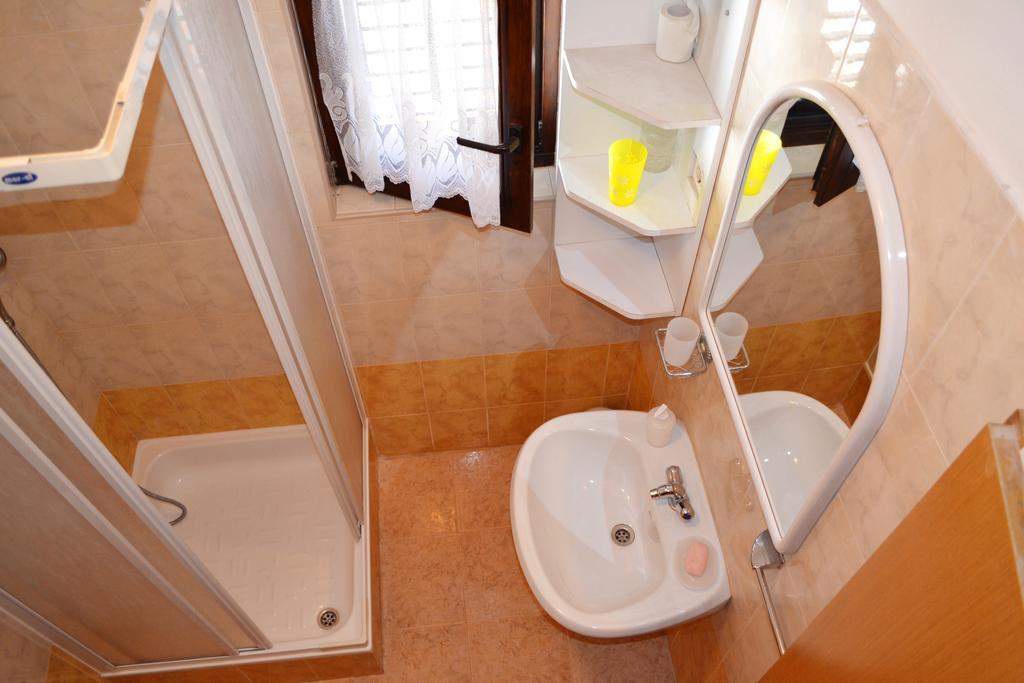 Apartment And Rooms Toka Zadar Ruang foto
