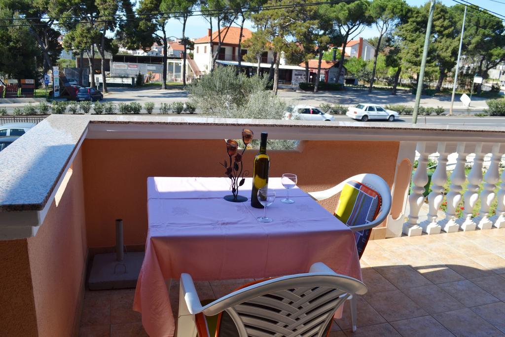 Apartment And Rooms Toka Zadar Ruang foto