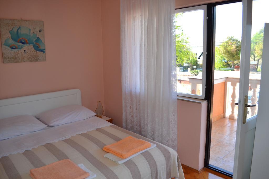 Apartment And Rooms Toka Zadar Ruang foto
